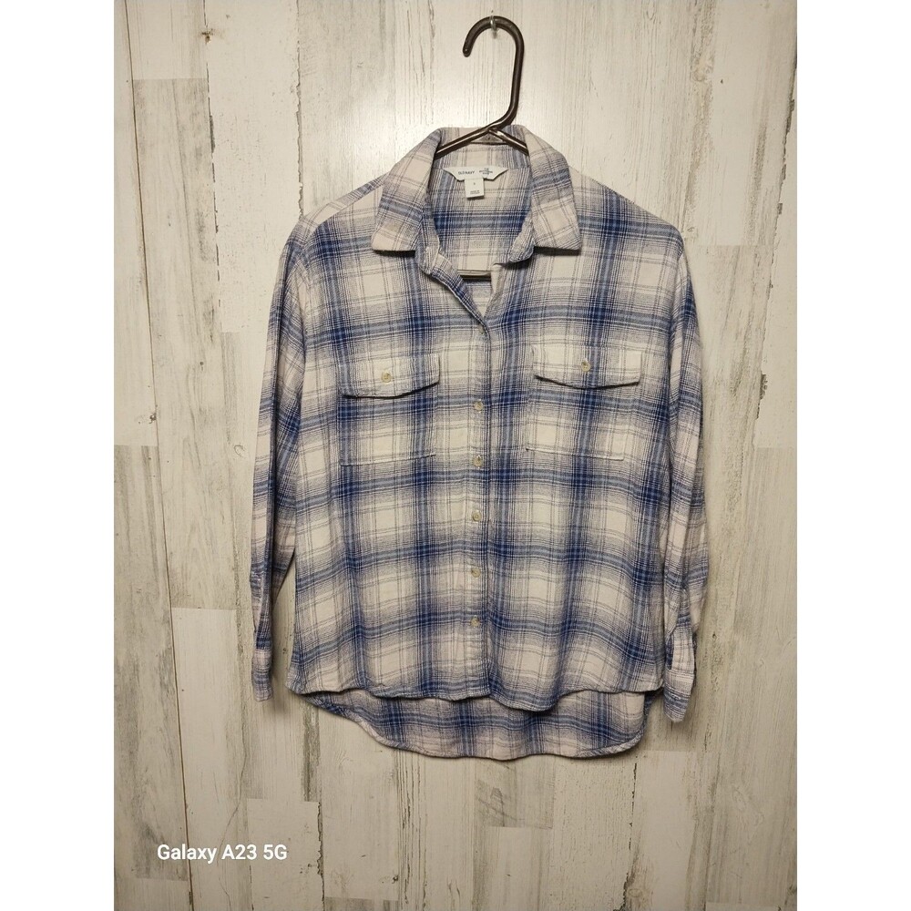 Old Navy Women's Flannel Boyfriend Shirt Size Small Plaid Blue White